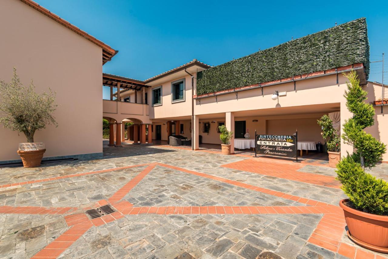 Hotel La Pietra Restaurant Fosdinovo Exterior foto
